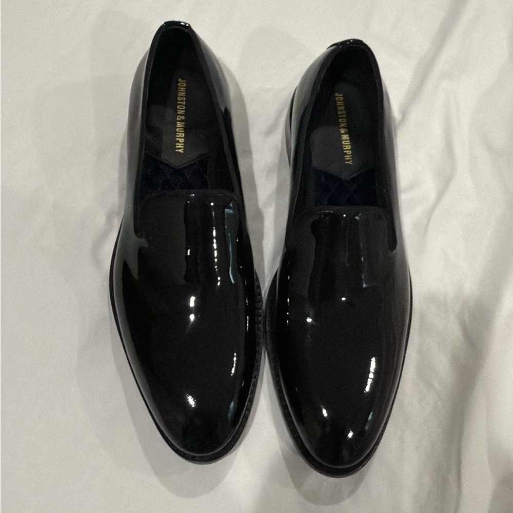 Johnston & Murphy Glossy Black Loafers